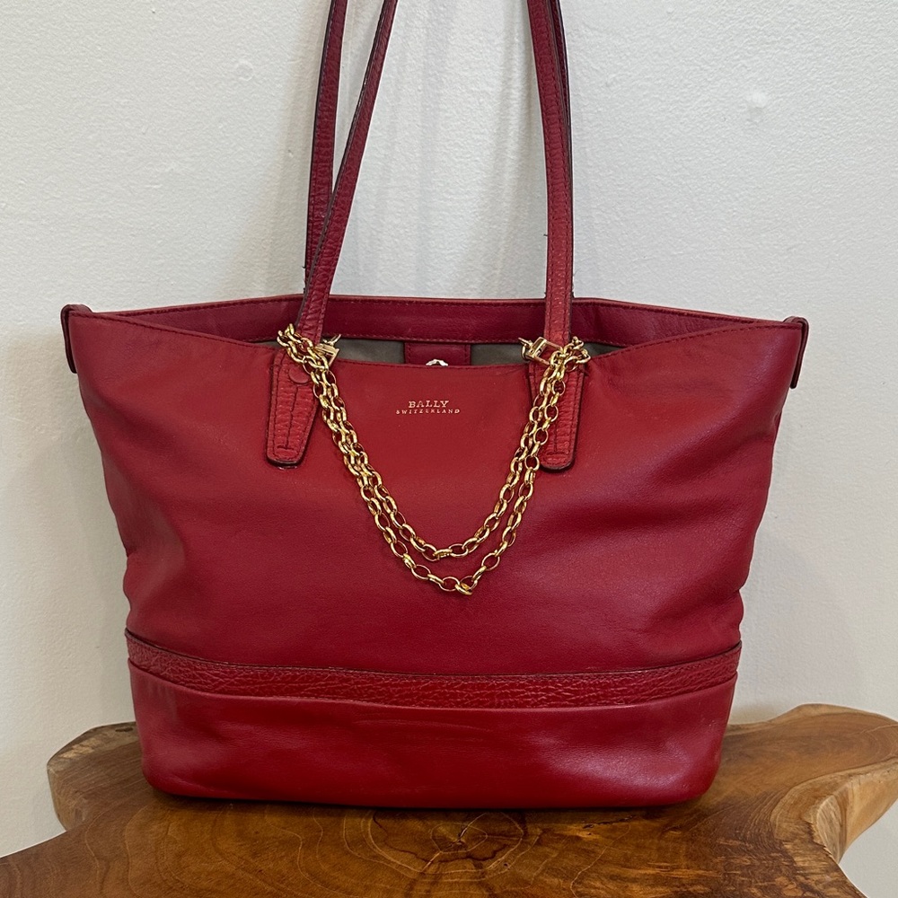 Bally Switzerland Leather Vintage Tote Bag